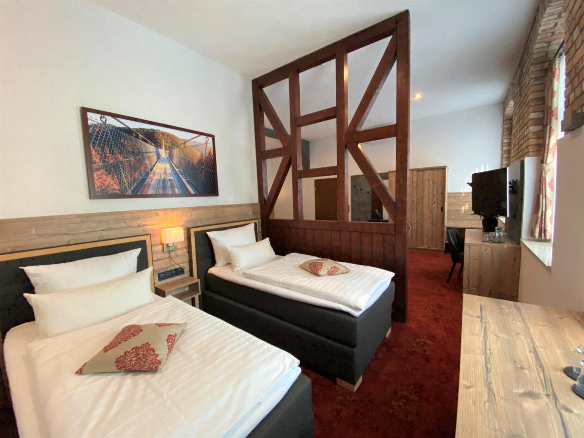 Hotel Friedchen mit eigener Fleischerei Artern Exterior foto